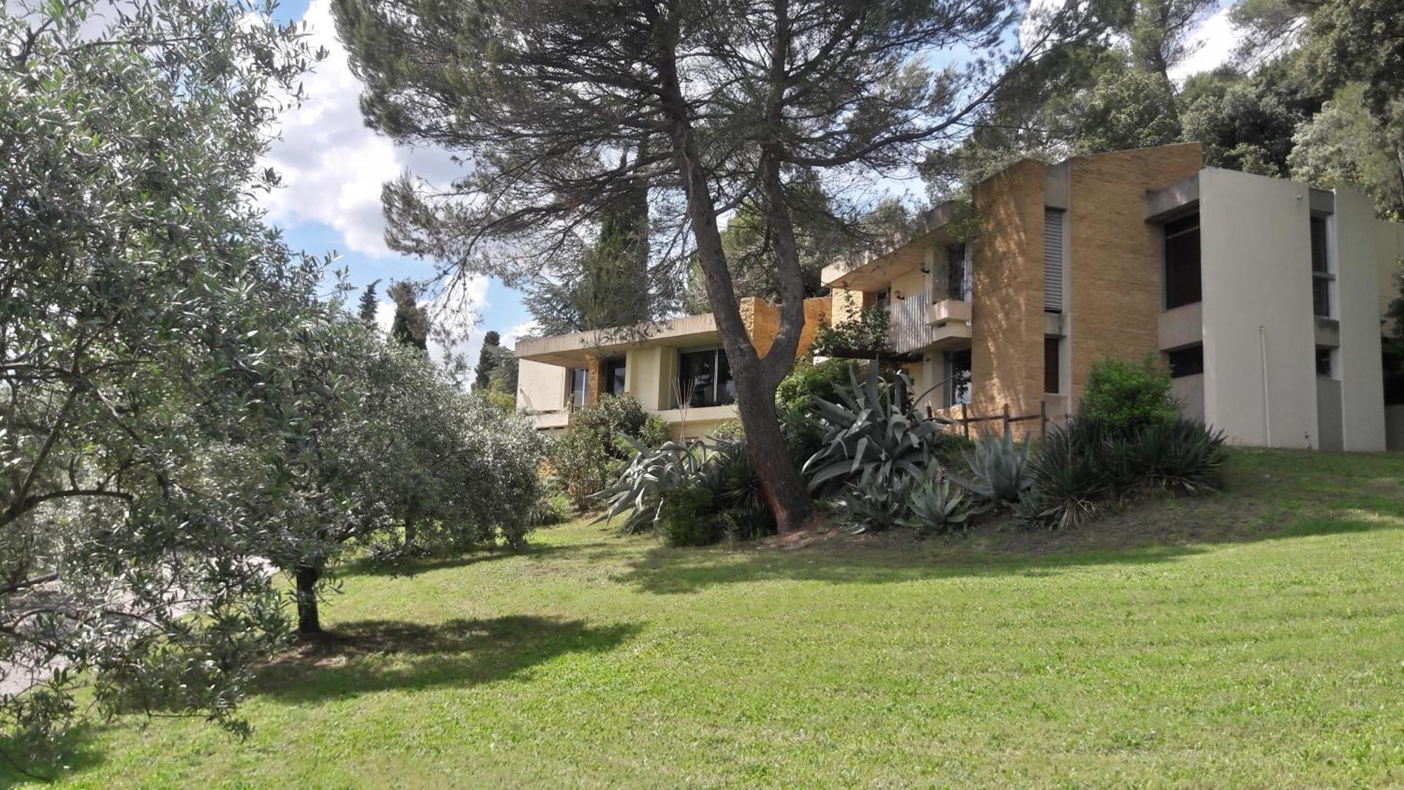 Les 3 Saisons Bed & Breakfast Cucuron Exterior photo