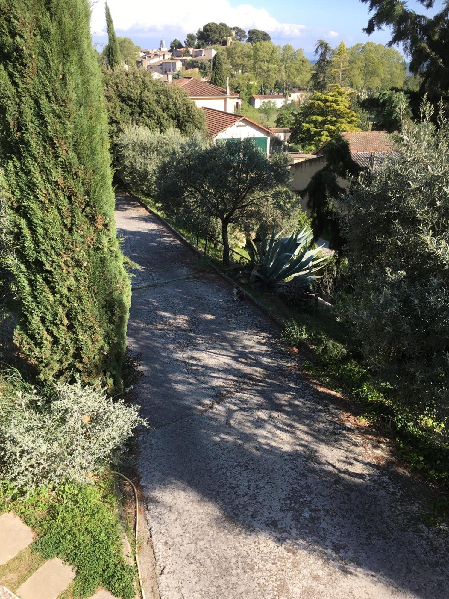 Les 3 Saisons Bed & Breakfast Cucuron Exterior photo